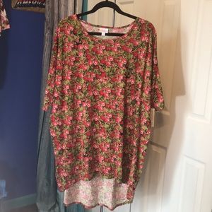 LuLaRoe Irma tunic *roses* size XL